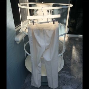 Womyn White Dress Pants.  Size 6